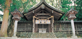 諏訪大社　上社前宮