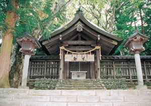 諏訪大社　上社前宮