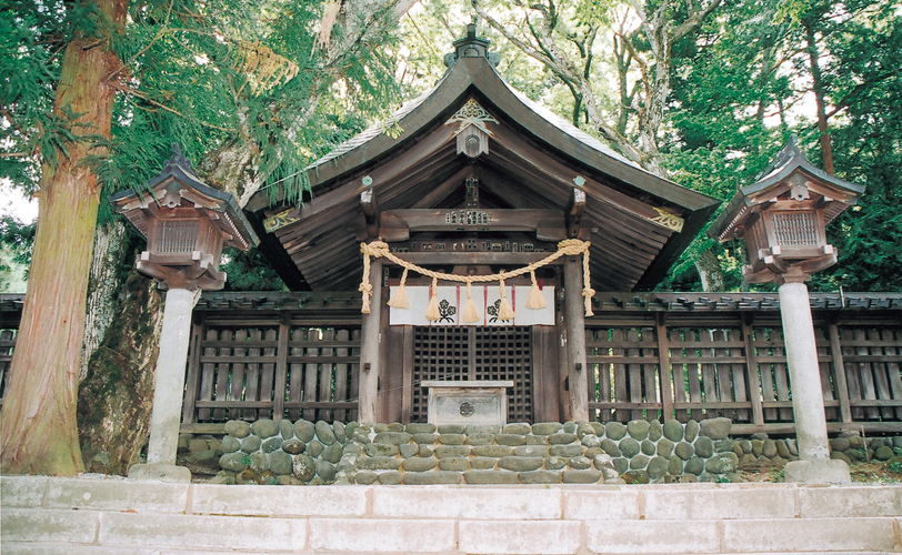 諏訪大社　上社前宮